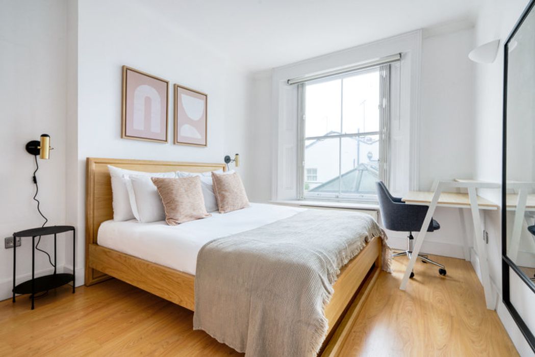 Find Student in Notting Hill Gate